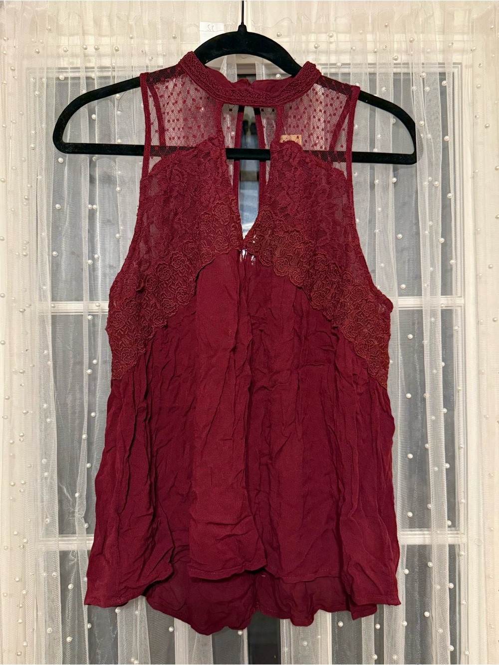 American Eagle Outfitters Burgundy Lace Sleeveless Tank Top Size Small